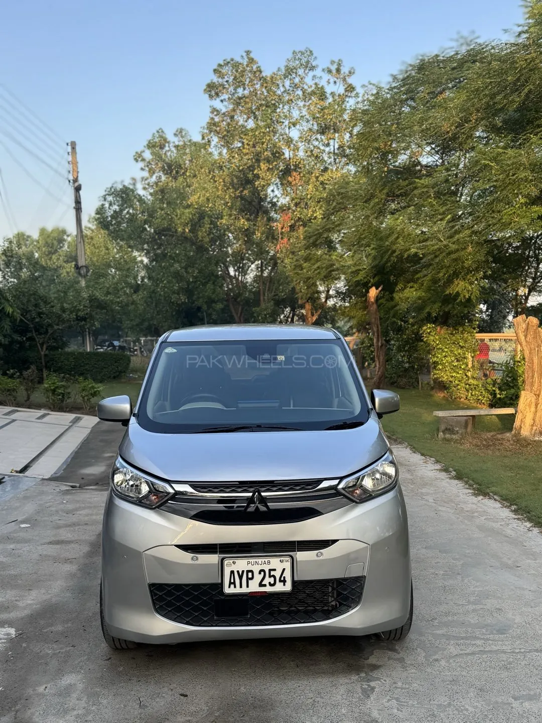 Mitsubishi Ek Wagon