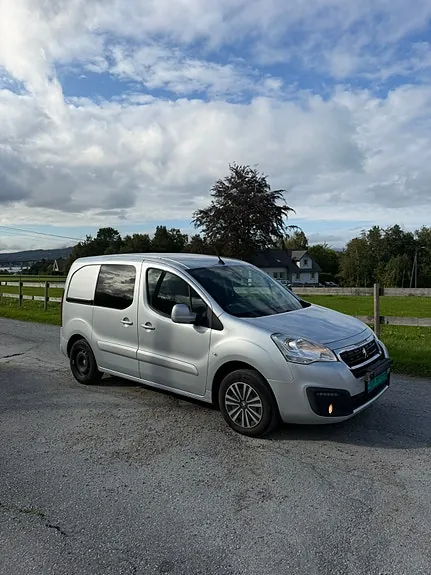 Peugeot Partner 2015 photo 2