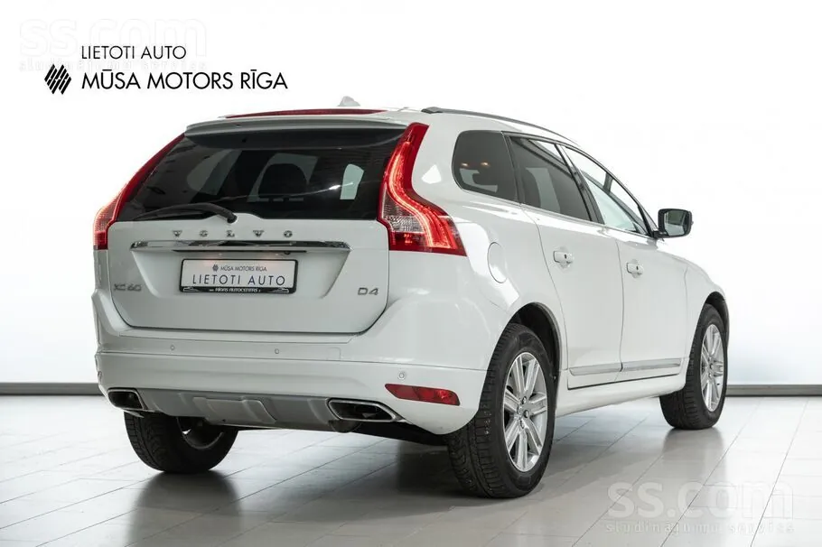 Volvo Xc 60 2015 photo 2