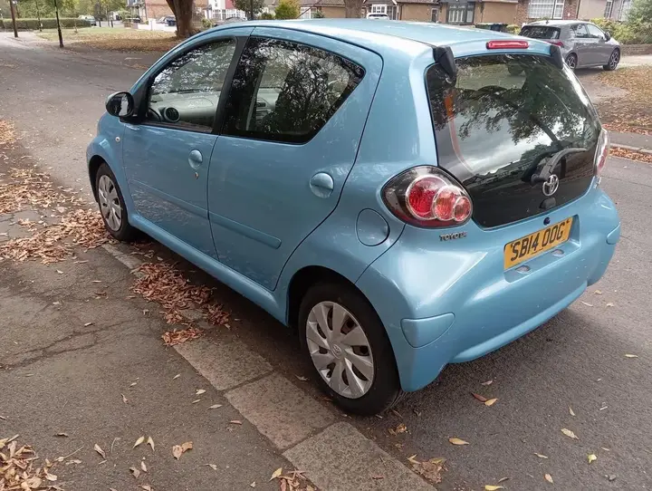 Toyota Aygo 2014 photo 5