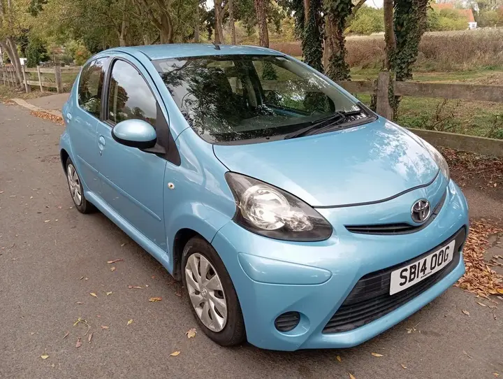 Toyota Aygo 2014 photo 3