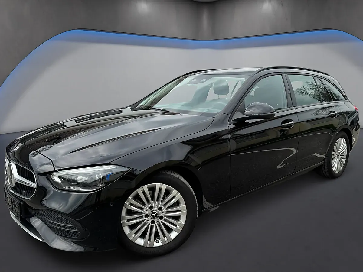 Mercedes-Benz C-Class 2023 photo 2