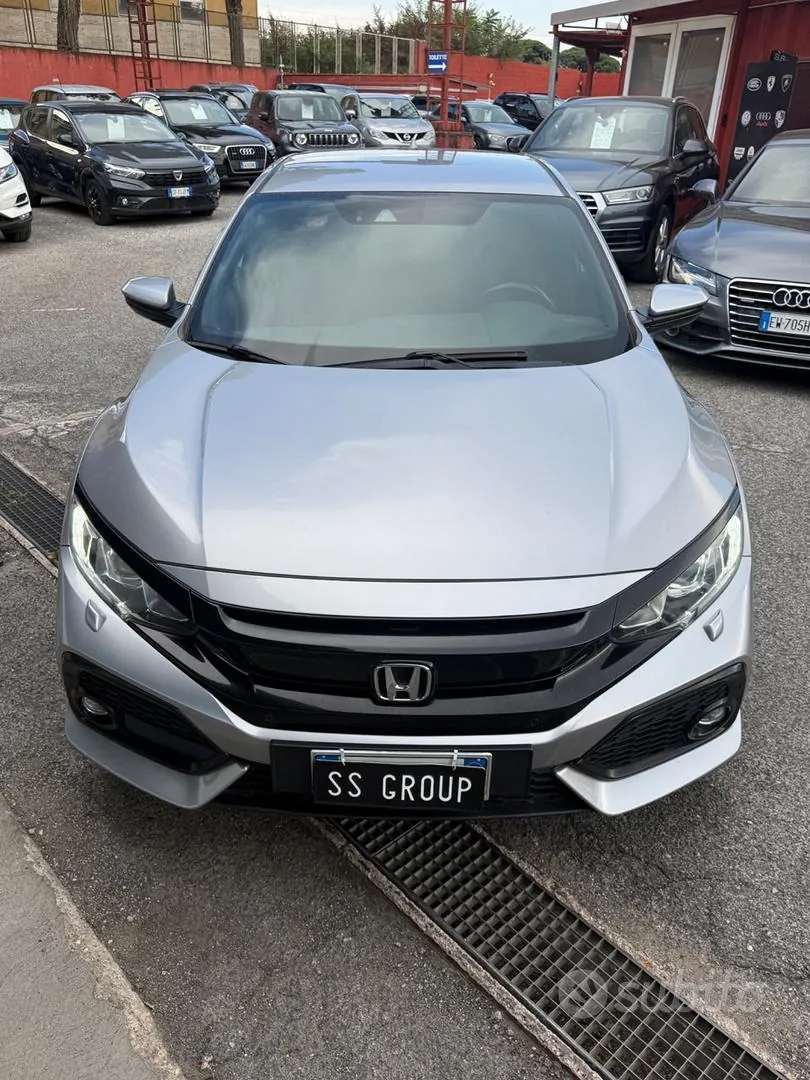 Honda Civic 2019 photo 2