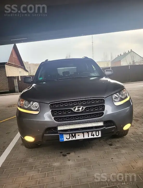 Hyundai Santa Fe