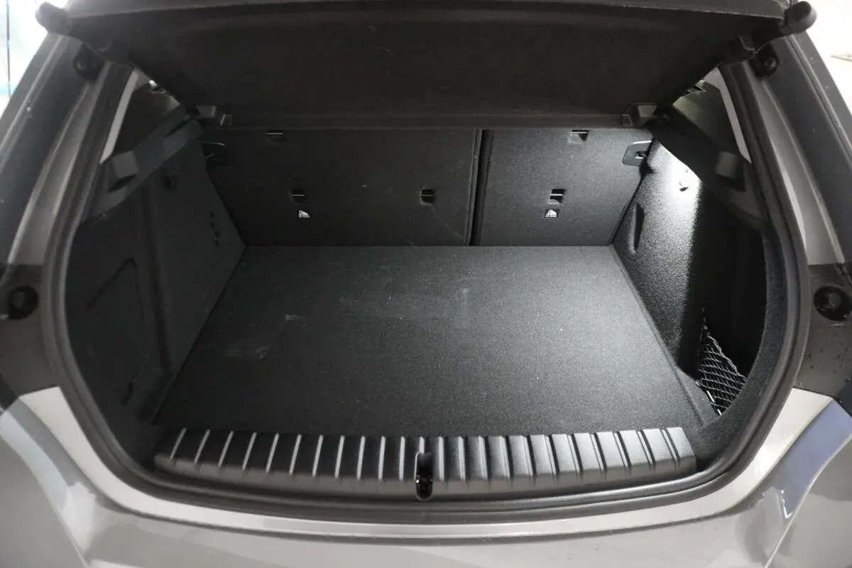 BMW 1 Series 2026 photo 3