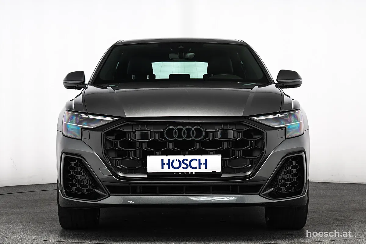 Audi Q8 2025 photo 2