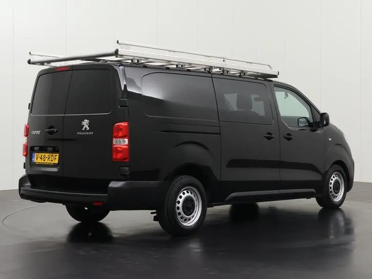 Peugeot Expert 2022 photo 2
