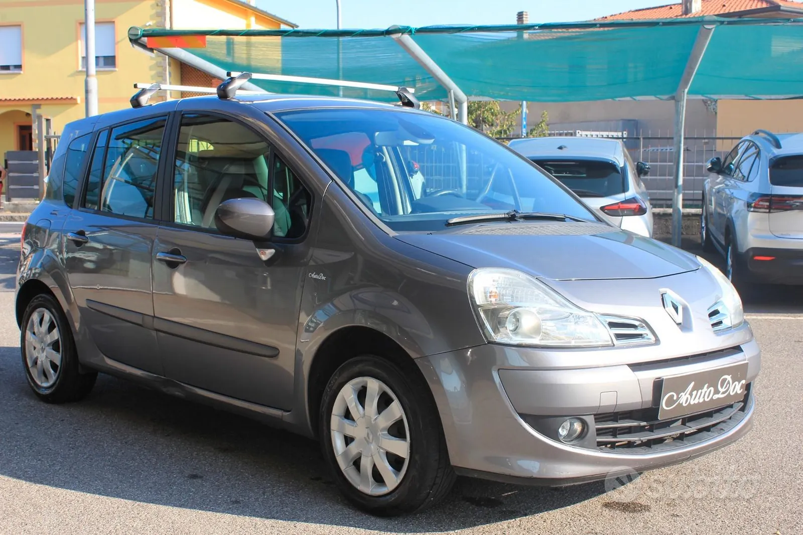 Renault Modus 2011 photo 3