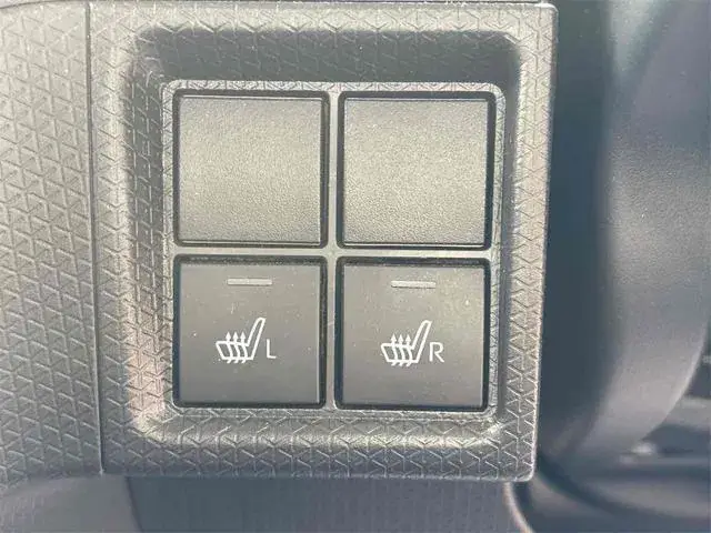 Daihatsu Tanto 2023 photo 5