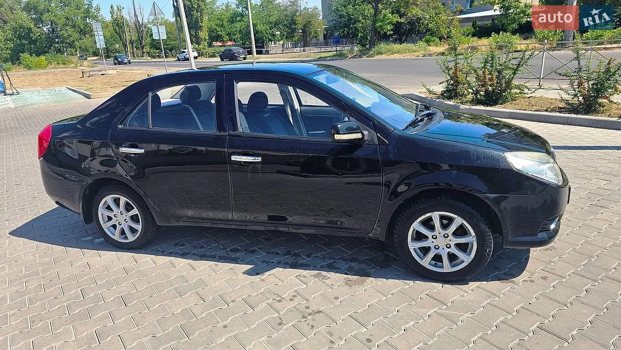 Geely Mk 2012 photo 4