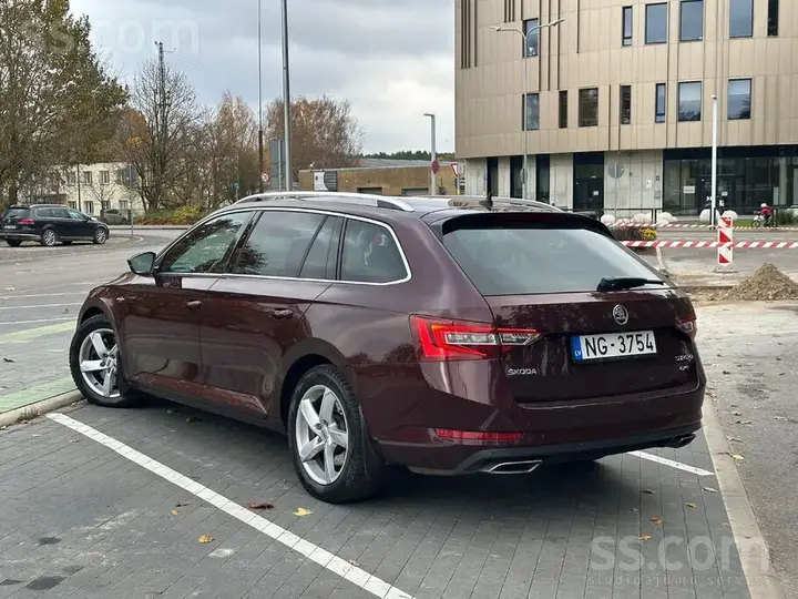 Skoda Superb 2016 photo 3