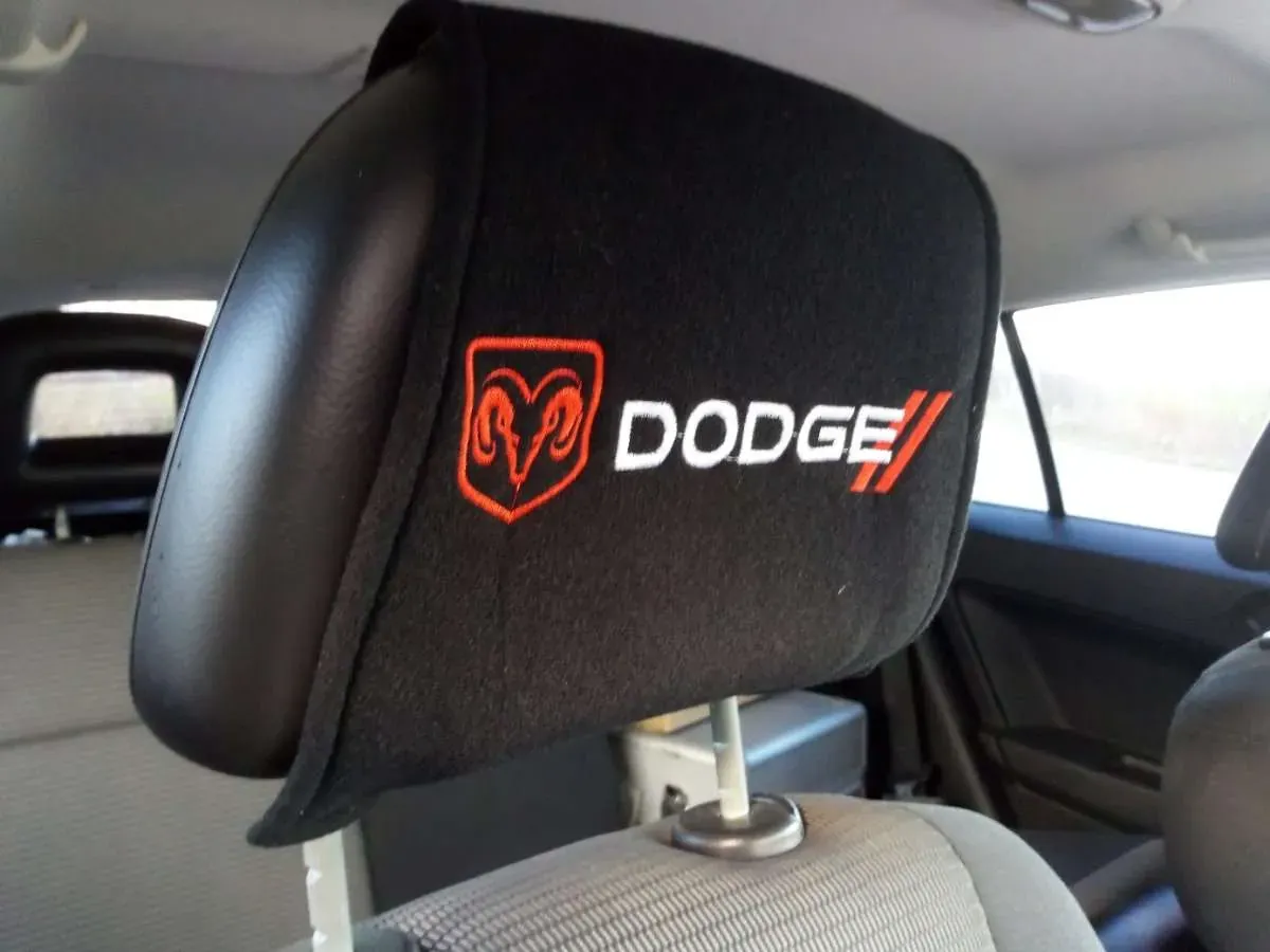 Dodge Caliber 2008 photo 2