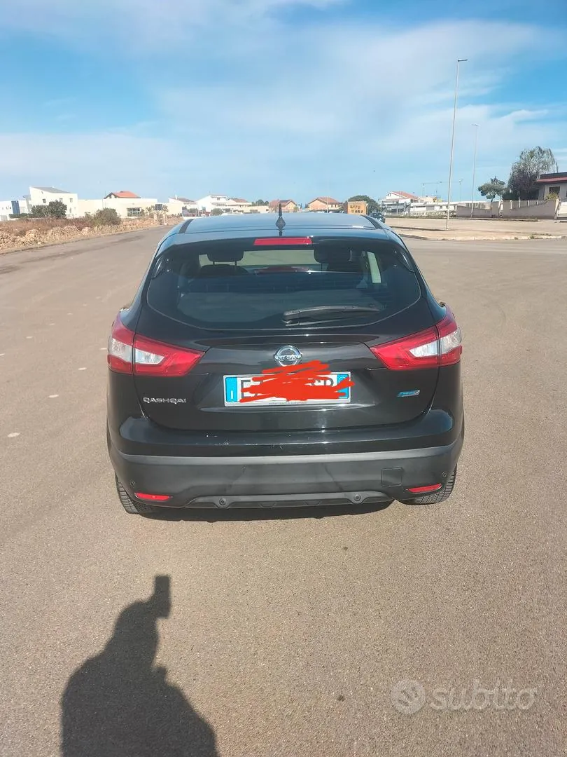 Nissan Qashqai 2015 photo 2