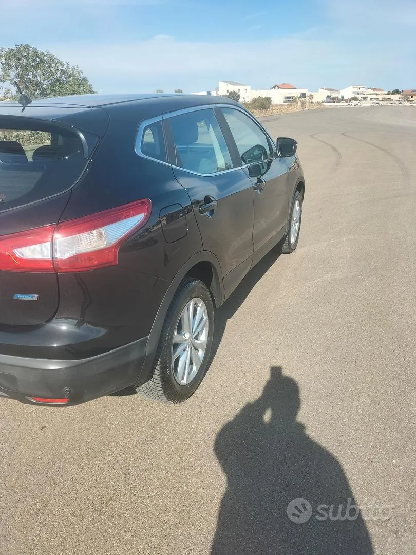 Nissan Qashqai 2015 photo 4