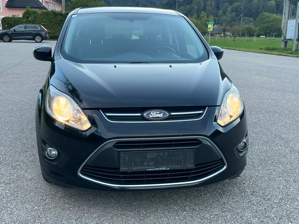 Ford C-Max 2012 photo 2