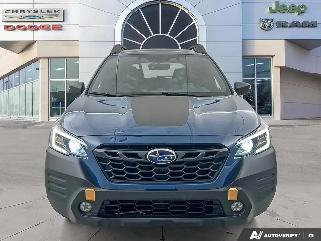 Subaru Outback 2023 photo 2