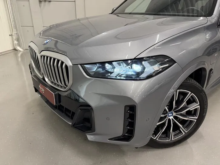 BMW X5 2023 photo 3