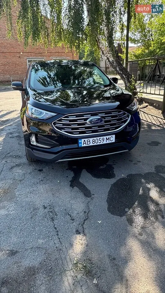 Ford Edge 2023 photo 4