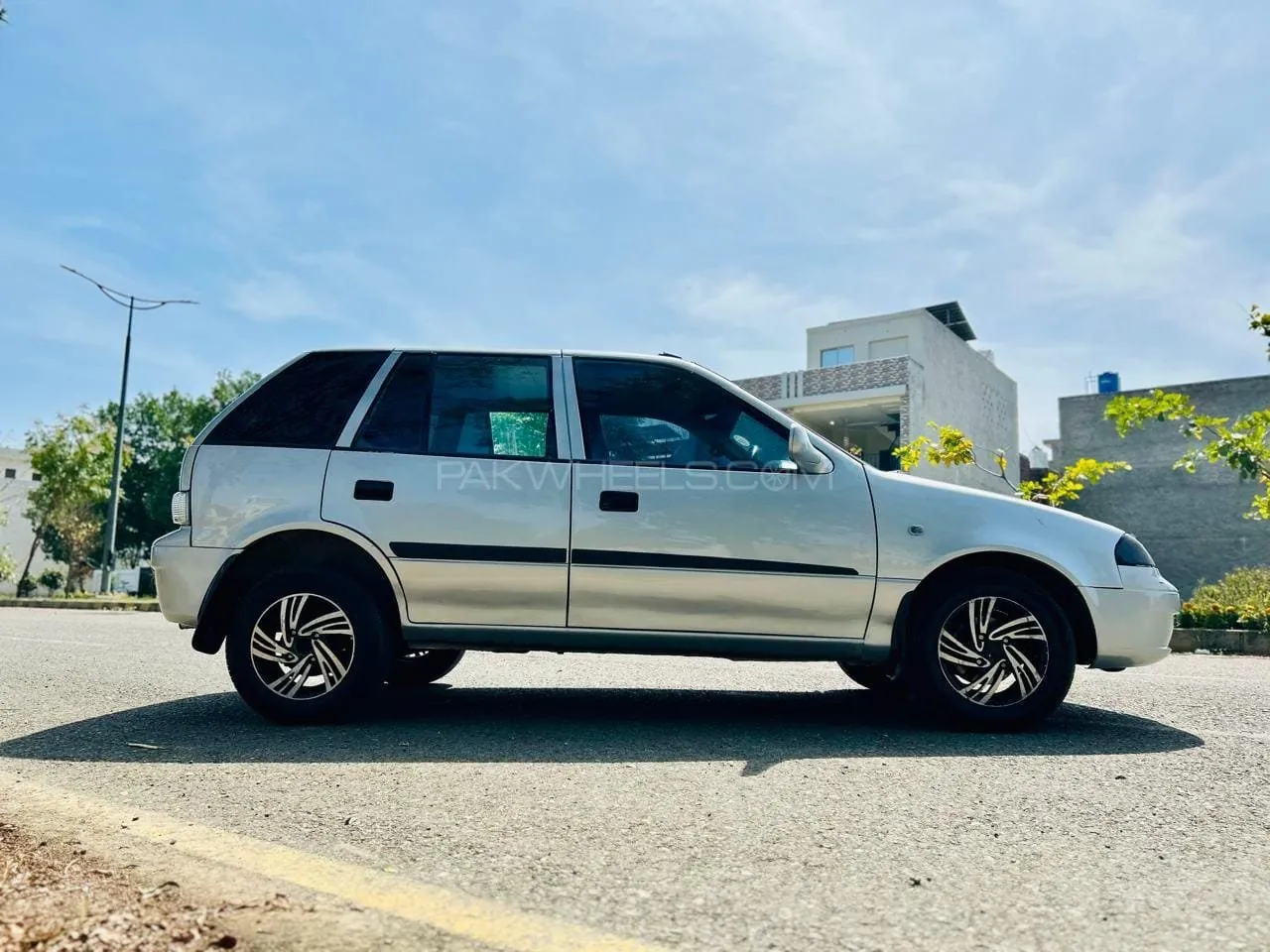 Suzuki Cultus