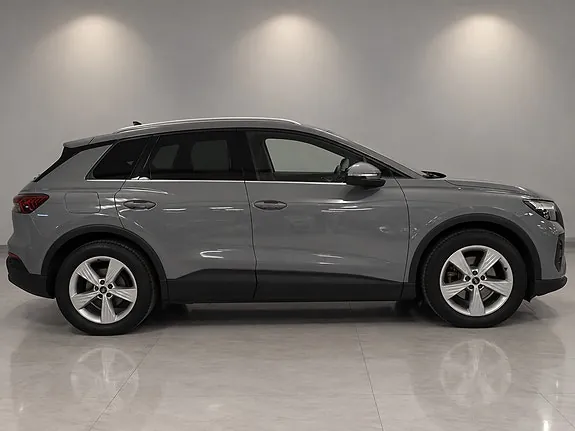 Audi Q4 E-Tron 2023 photo 2