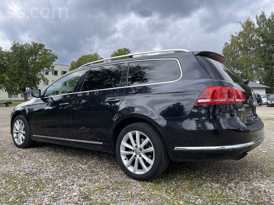 Volkswagen Passat 2011 photo 4