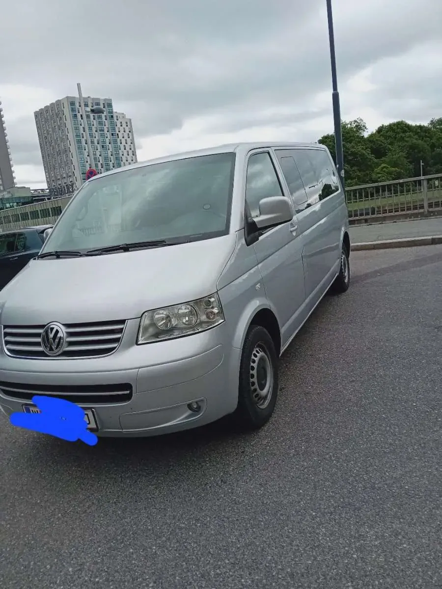 Volkswagen T5