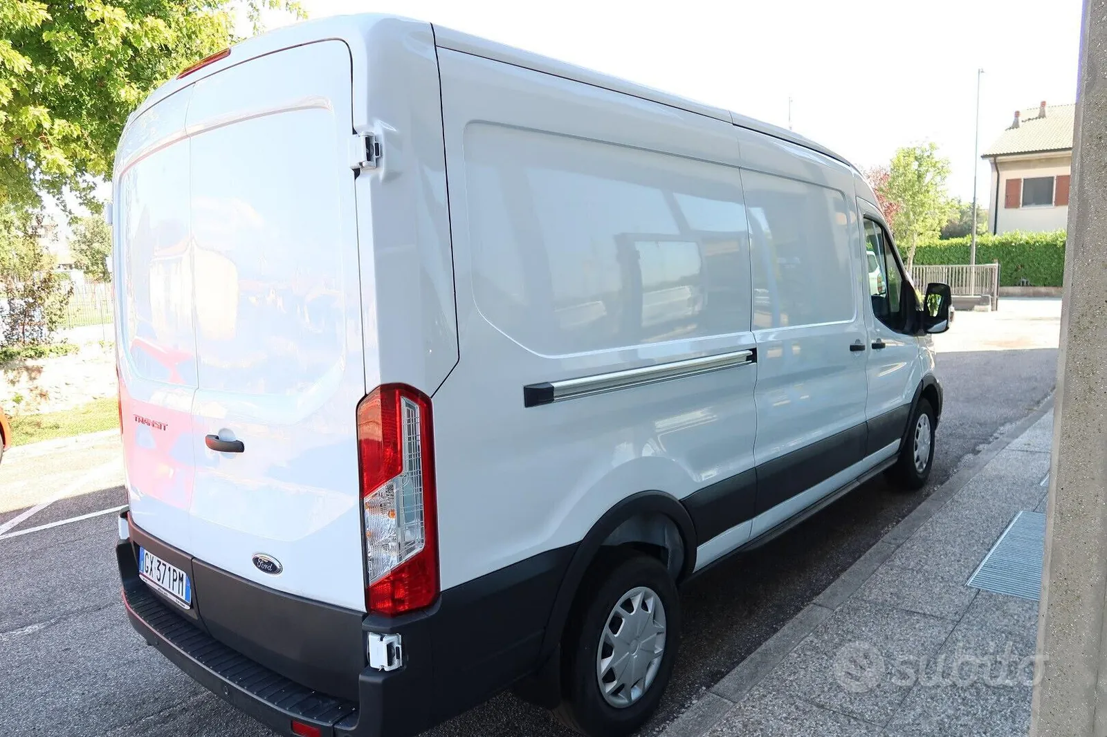 Ford Transit 2024 photo 5