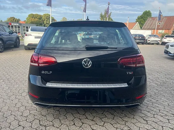 Volkswagen Golf 2018 photo 3