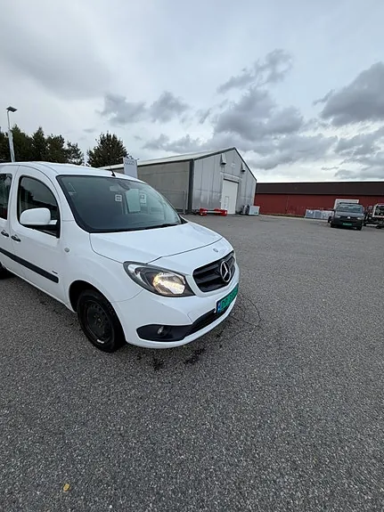Mercedes-Benz Citan 109 2013 photo 2