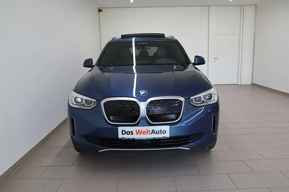 BMW Ix3 2021 photo 2