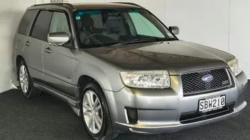 Subaru Forester 2006 photo 2