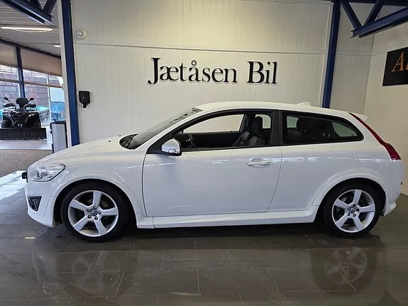 Volvo C30 2011 photo 2