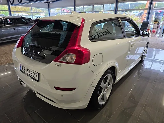 Volvo C30 2011 photo 4