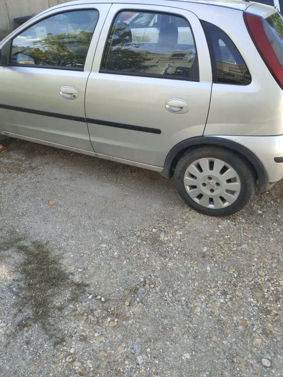 Opel Corsa 2003 photo 3