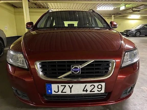 Volvo V50 2010 photo 3
