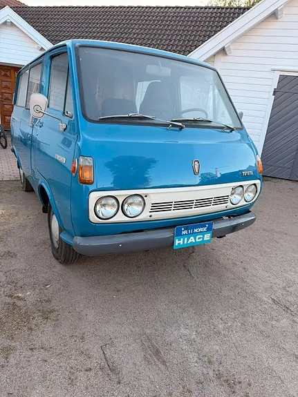 Toyota Hiace 1974 photo 5