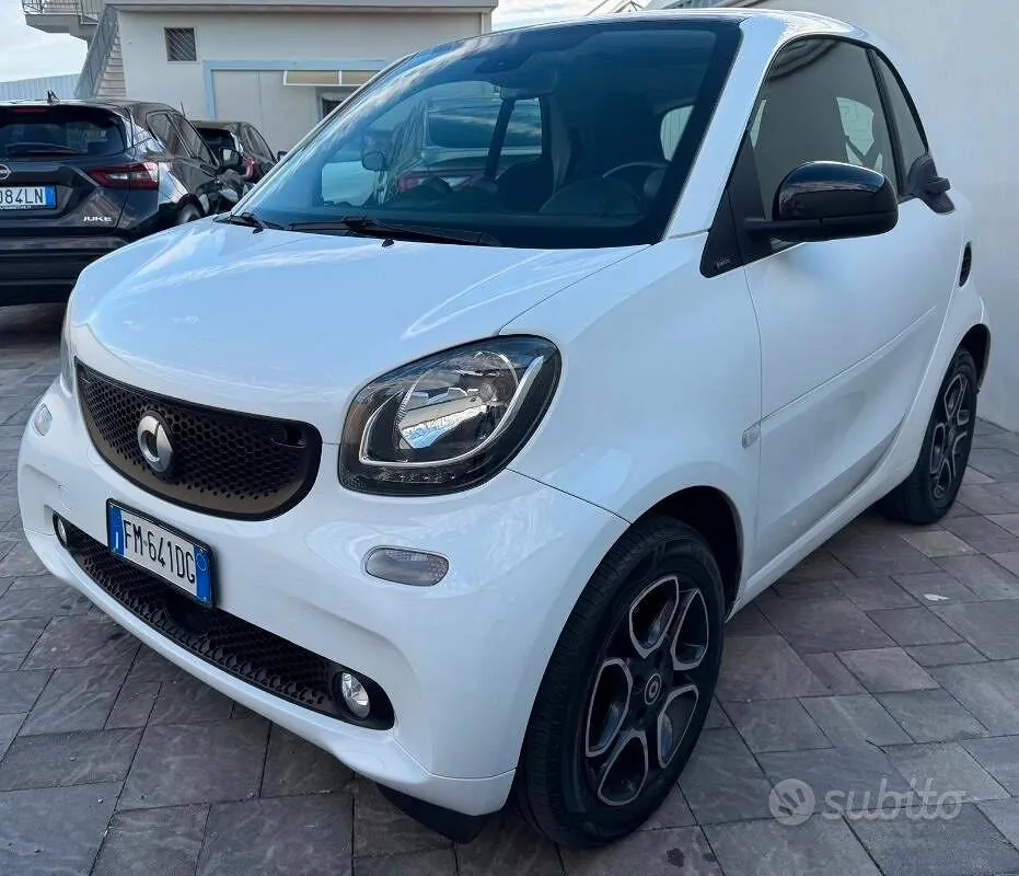 Smart Fortwo 2017 photo 5