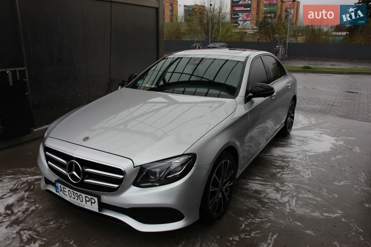 Mercedes-Benz E-Class 2017 photo 5