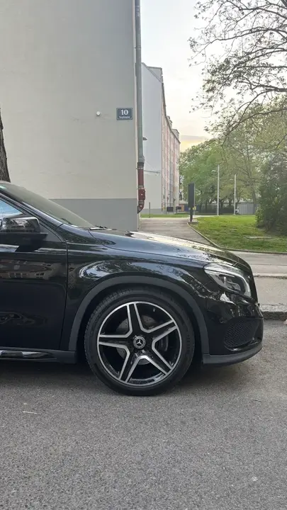 Mercedes-Benz Gla 2014 photo 2