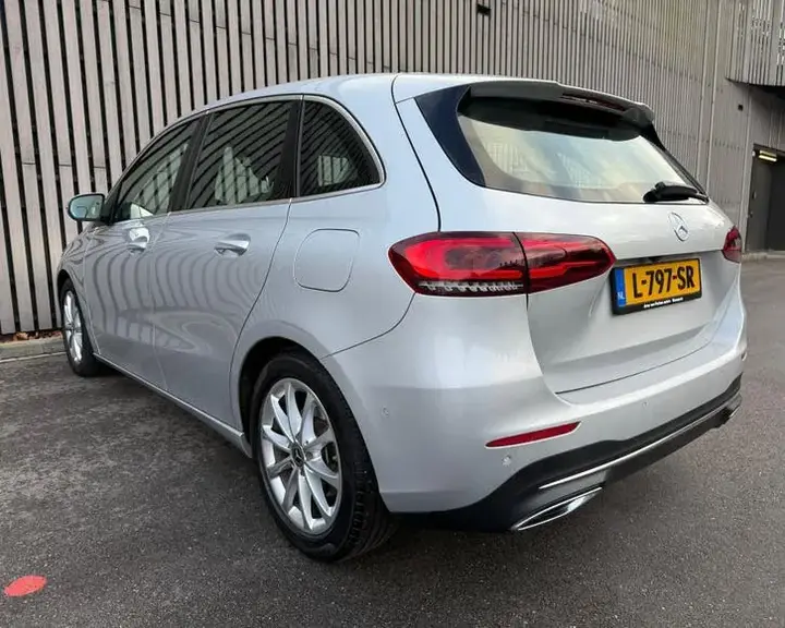 Mercedes-Benz B-Class 2020 photo 3