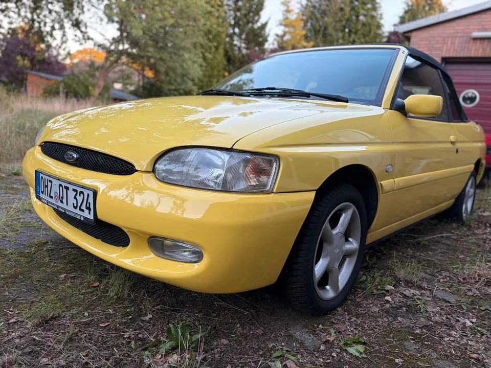 Ford Escort Cabrio