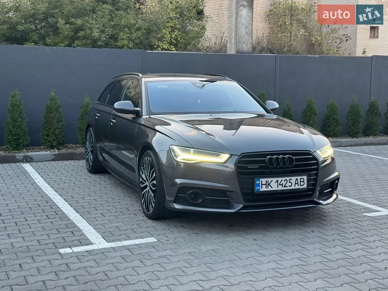 Audi A6 2015 photo 2
