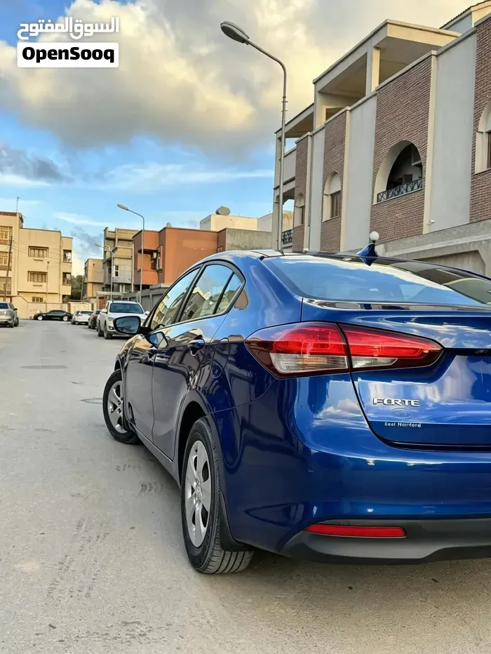 Kia Forte 2017 photo 4