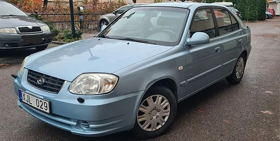 Hyundai Accent 2005 photo 2