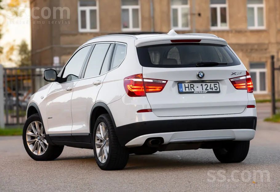 BMW X3 2011 photo 4