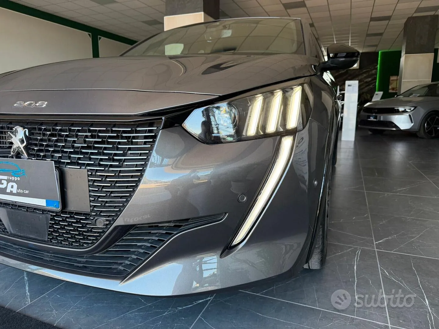 Peugeot 208 2022 photo 3