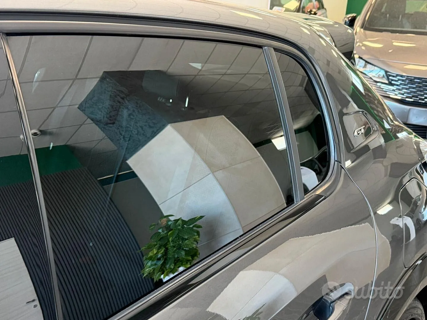 Peugeot 208 2022 photo 4