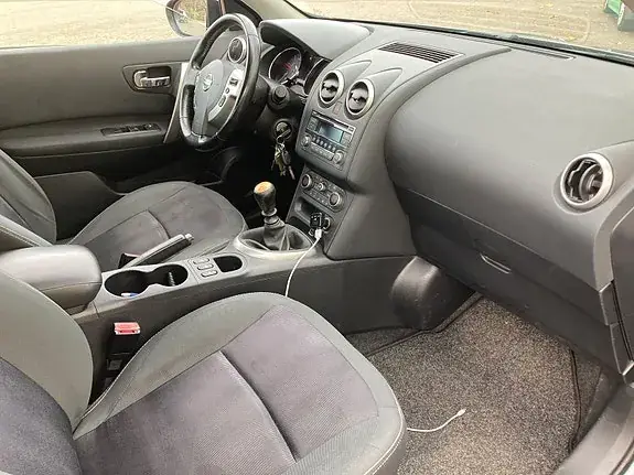 Nissan Qashqai 2011 photo 5
