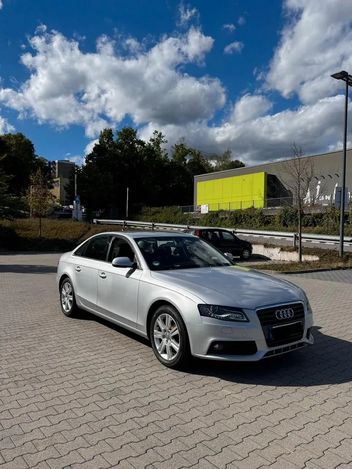 Audi A4 B8