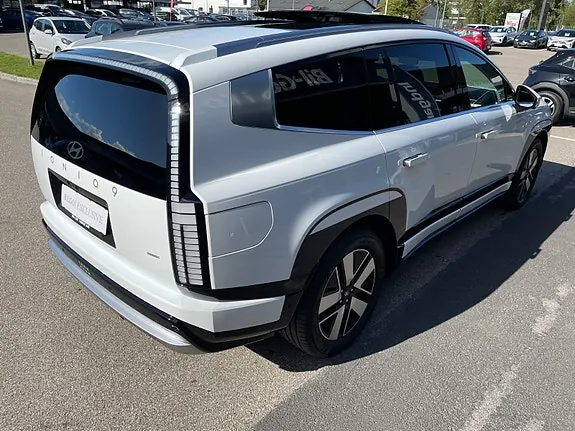 Hyundai Ioniq 9 2025 photo 4